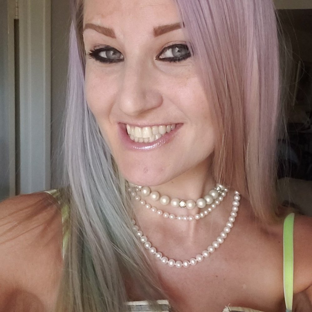 Meet your Posher, Liberte